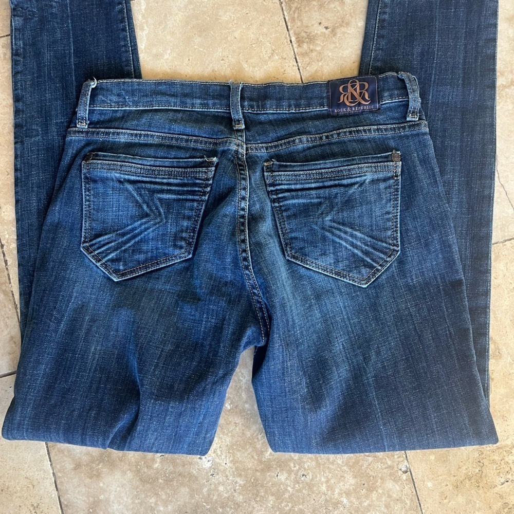 Rock and Republic ladies jeans 10. Perfect condition No stains or imperfections - Picture 12 of 13